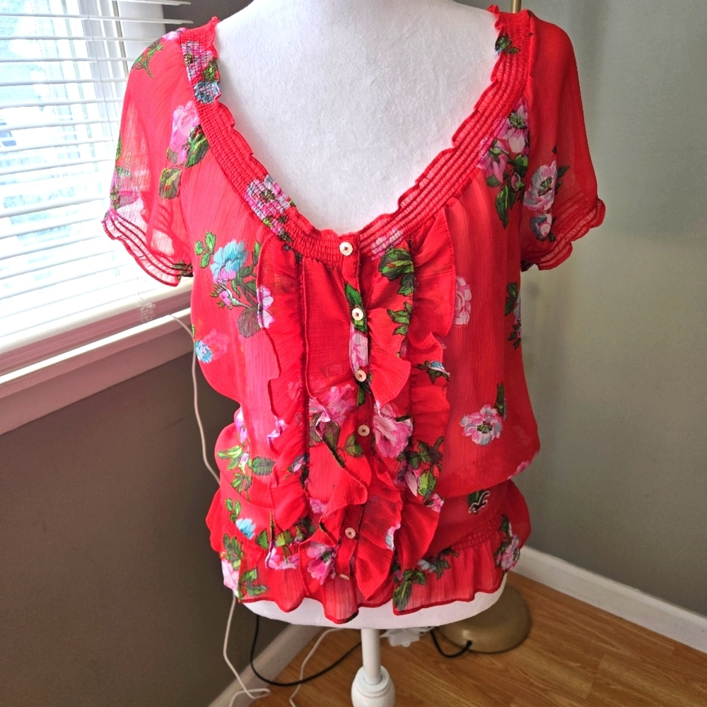 Hollister sheer Blouse sz Small Red floral